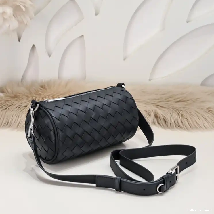 Brother Sam 2401YA0111 Veneta Bottega Bags 0811